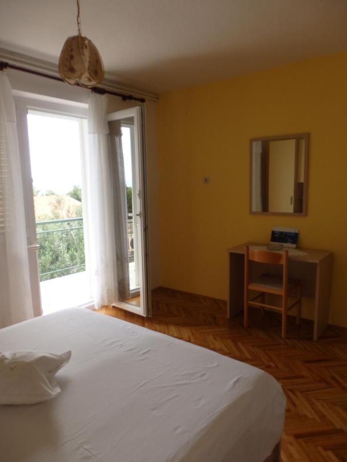 Apartmani Stipan Brela Kültér fotó