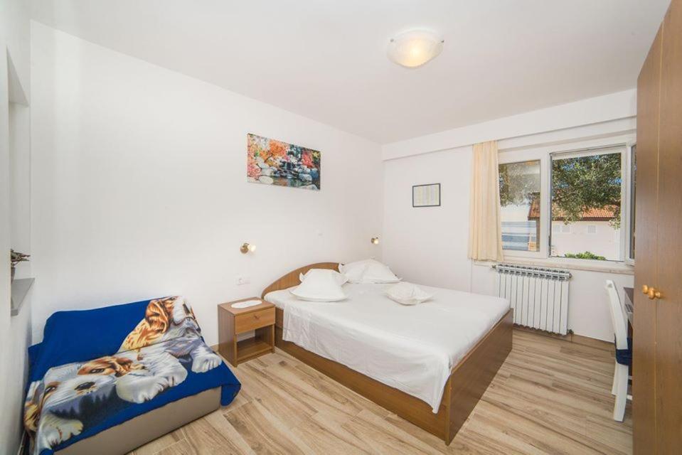 Apartmani Stipan Brela Kültér fotó