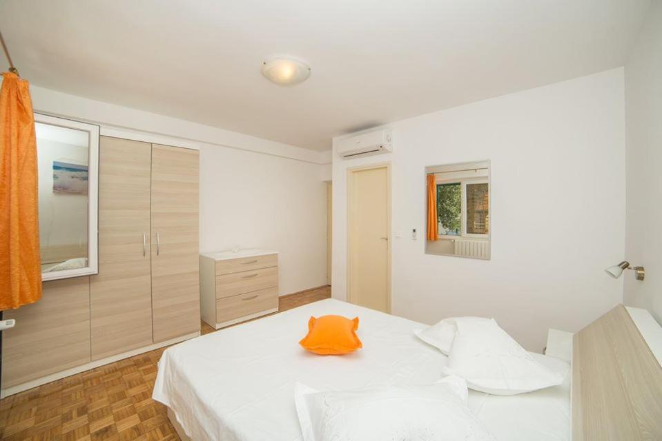 Apartmani Stipan Brela Kültér fotó